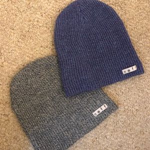 2 Neff Beanies